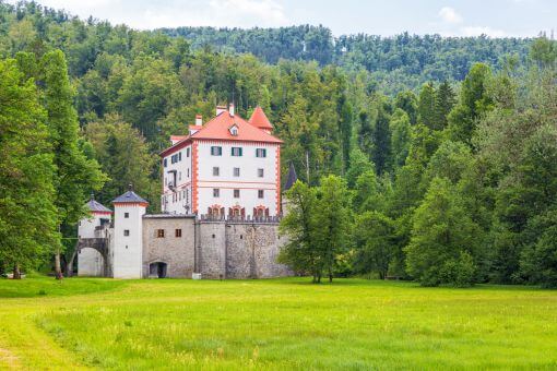 Sneznik castle