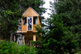 Cernic Tree House, near Bled, Alpine Region