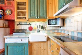 Kitchen (Cernic One)